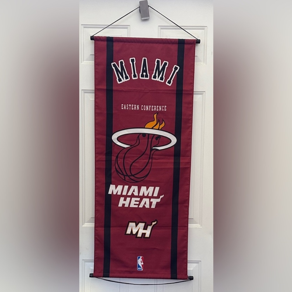 NBA Miami Heat Burgundy Tapestry